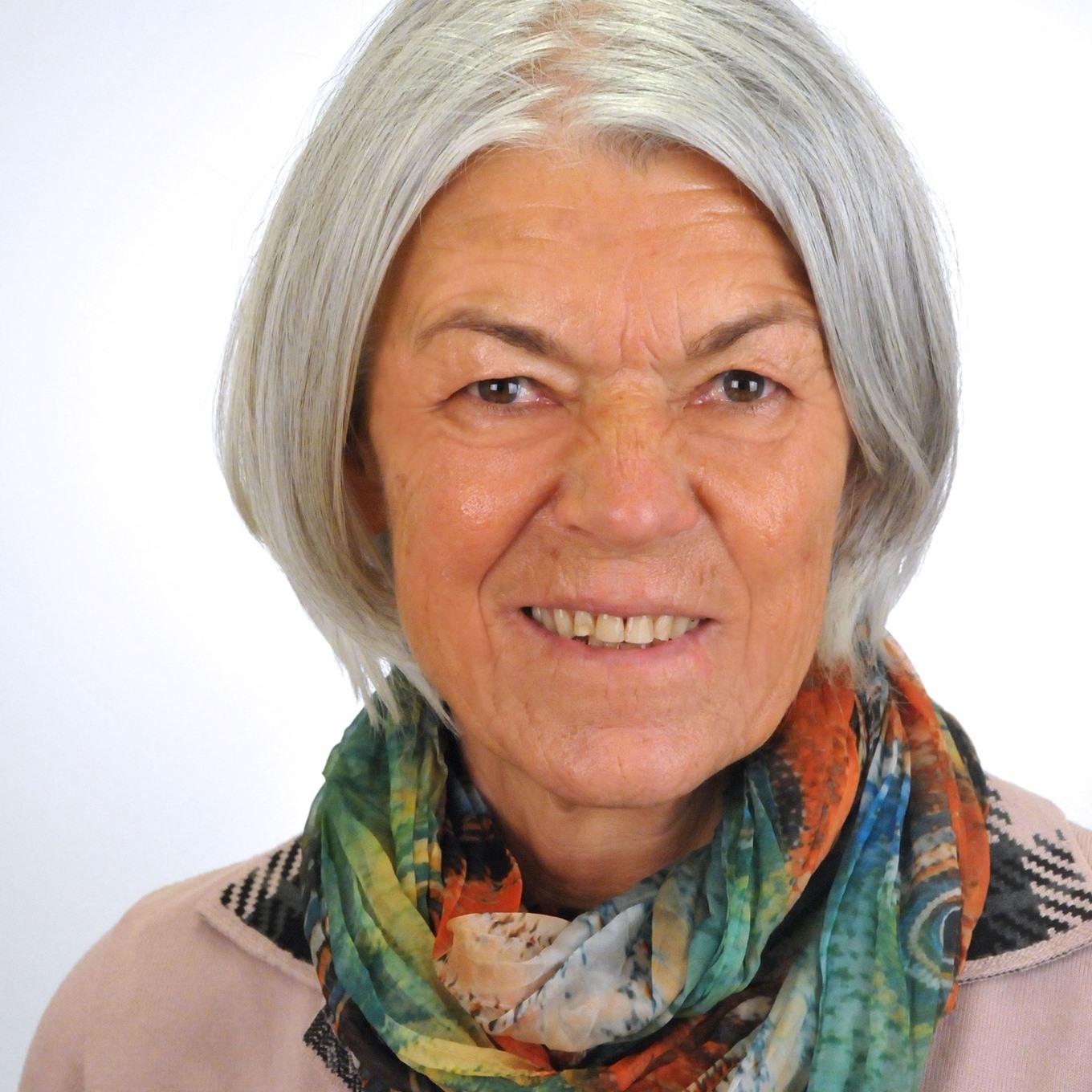 Bernadette Schwienbacher, Therapeutin Dienst für ganzheitliche Gesundheit, Autorin